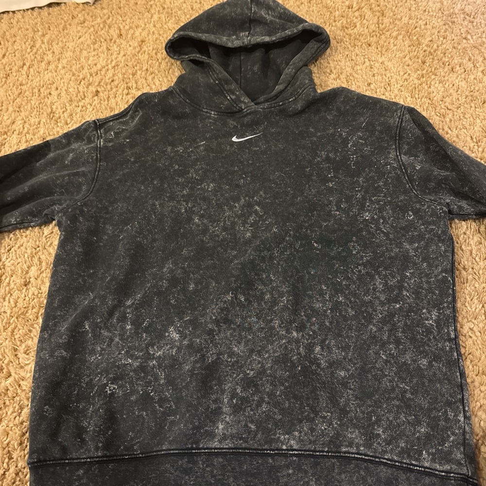 Nike essential sportswear grey hoodie